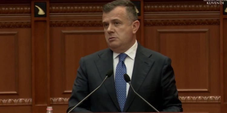 Mbaron Konferenca e Kryetarëve, Balla: Begaj nuk ka bërë asnjë shkelje, nuk do të lirohet nga detyra