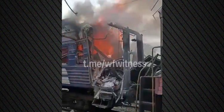 Më shumë se 30 persona të lënduar nga sulmi me dronë rus mbi stacionin e trenit në Ukrainë