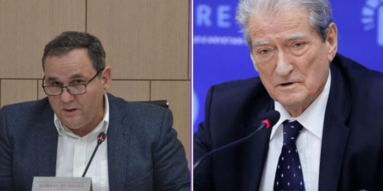 “Me veprimet e tua, duhet të ikësh”, Berisha shpjegon shkarkimin e Rusmalit nga posti i Ministit të Drejtësisë: Ndodhesha jashtë vendit kur ai e shkarkoi Drejtorin që kishte regjistruar vëllain.
