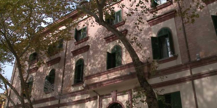 Ministria e Brendshme reagon pas vrasjes së gjyqtarit në sallën e Gjykatës së Apelit