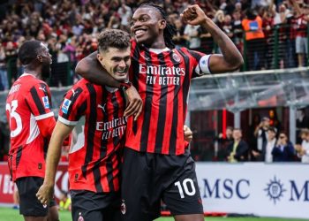 Miqësorja “dënon” rëndë Milanin, duke lënduar yllin në formë të shkëlqyer të kuqezinjve/ Ja sa kohë do të jetë jashtë fushave