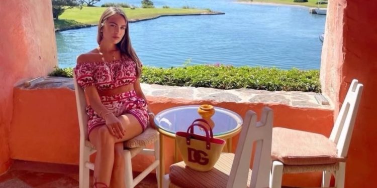 Modelja 29-vjeçare humb jetën në Itali, pasi ish-partneri 52-vjeçar e godet me thikë.