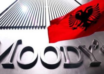 Moody’s riafirmon gradën “Ba3” për Shqipërinë dhe e klasifikon atë me perspektivë të qëndrueshme, duke parashikuar një rritje ekonomike prej 3.7%.