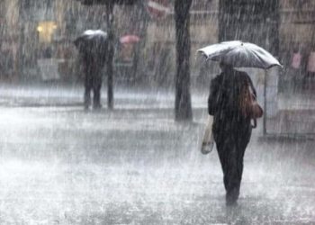 Moti i keq godet Qarkun e Kukësit, duke sjellë reshje shiu, erë të madhe dhe rrëshqitje dherash.