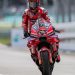 MotoGP: Bagniaia rikthen buzëqeshjen në Malajzi me fitoren në garën Sprint, ndërsa Alex Marquez shpallet zyrtarisht nënkampion i botës.