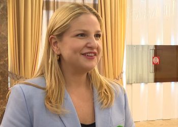 "Musine Kokalari, një simbol i ndriçimit" / Prezentimi i librit të Uran Butkës dhe stërmbesës, Arba Kokalari: Kurrë më në diktaturë.