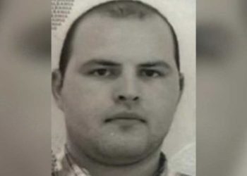 “Na fikni!”/ “Merr çelësat e makinës dhe largohu”, ajo që bëri Elvis Shkambi pas goditjes me armë të gjyqtarit Astrit Kalaja, zbardhet në dosjën hetimore.