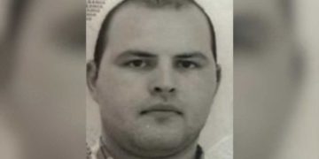 “Na fikni!”/ “Merr çelësat e makinës dhe largohu”, ajo që bëri Elvis Shkambi pas goditjes me armë të gjyqtarit Astrit Kalaja, zbardhet në dosjën hetimore.