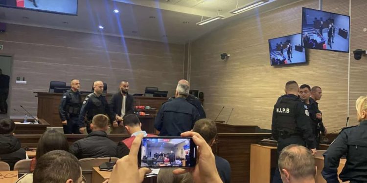 “Na kanë vrarë…”/ Në seancën për vrasjen e Liridona Ademajt, Valon Llukaj rrëfeu: Murseli më kontaktu pas incidentit.