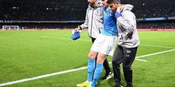 Napoli, De Bruyne pëson lëndim gjatë gjuajtjes së penalltisë.
