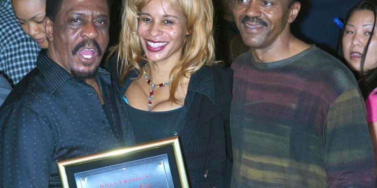 Ndahet nga jeta djali i këngëtares legjendare Tina Turner, vetëm një ditë pas ditëlindjes së tij.