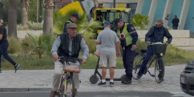 Ndalimi i përkohshëm i monopatinave elektrike, Vlora fillon bllokimin e lëvizjeve të tyre pas vendimit.