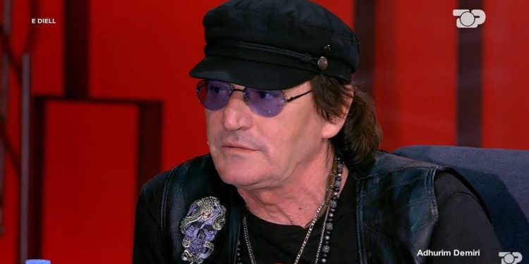 "Ndarja ishte një përvojë e thellë për mua, sot ajo..." Rrëfimi i veçantë nga Adhurim Demiri në 'Galeri': Kënga ‘Ditë Dimri’ dedikohet ish-të dashurës sime.