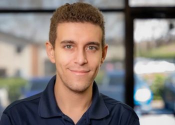 Ndërron jetë papritur mjeshtri i njohur amerikan i shahut, Daniel Naroditsky, në moshën 29 vjeçare.