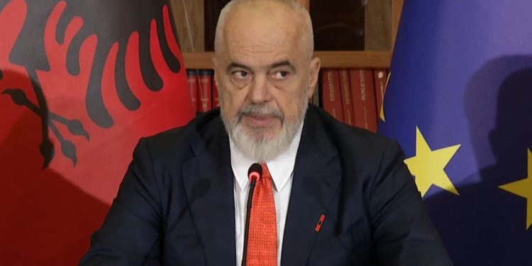 Ndërtimet: Rama shpall masat e reja, çdo leje e ndërtimit lidhet me individin. Anonimiteti nuk do të pranohet më.