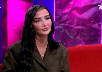 Në marrëdhënie me njerkën: Xheneta Fetahu përshkruan lidhjen me bashkëshorten e babait si një engjëll mbrojtës
