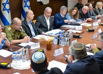 Netanyahu paraqet planin e Trump përpara kabinetit: Një mundësi e shkëlqyer për të gjithë.