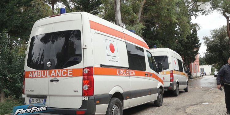 Nga heronj në fajtorë: Shoferët e ambulancave në Lushnje në detyrimin për të kthyer miliona lekë pas auditit!