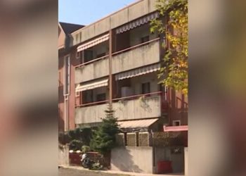 Ngjarje tragjike në Itali: 41-vjeçari brazilian mbyt me thikë ish-partneren, pavarësisht një urdhri ndalimi nga gjykata për dhunë të vazhdueshme.