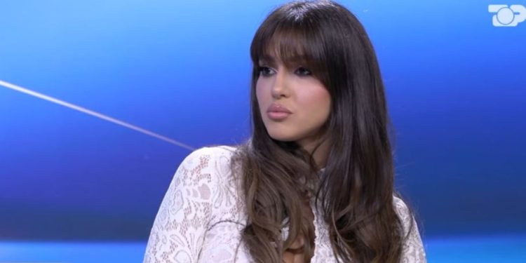 Një burim i vetëm për këtë vit: Loredana Brati flet për Don Xhonin dhe situatën e saj.