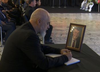 "Një ngjarje katastrofike për vendin" / Mesazhi i lënë nga Rama gjatë homazheve për gjyqtarin Astrit Kalaja zbulohet.