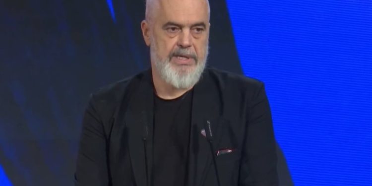 “Nuk përballemi më me çështjen e ndërtesave të paligjshme”/ Rama: Do të punojmë vazhdimisht për eliminimin e strukturave të përkohshme