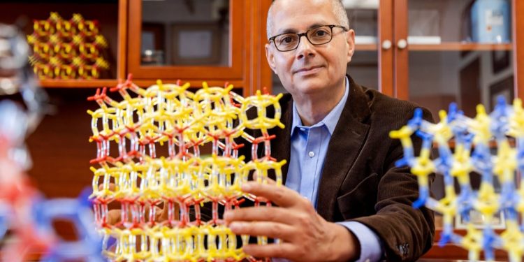 Omar Yaghi, refugjati palestinez që fitoi çmimin Nobel në Kimi, kush është ai?