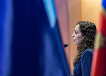 Osmani akuzon Serbinë për përzierje në zgjedhjet lokale në Kosovë, thotë se ka pasur blerje votash, ndërhyrje të jashtme dhe terorizim e dhunë.