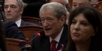 PD dhe PS bashkuan forcat për dy komisione, Berisha: S’ka zgjedhje të lira me Ramën, por ne votuam për dy arsye.