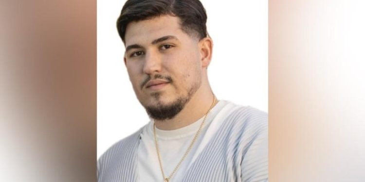 PD emron kandidatin për bashkinë e Tepelenës, Gabriel Guma: I ndodhur përballë emocioneve njerëzore, në procesin drejt përpjekjeve të tij ideale.