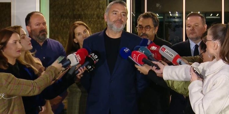 PS publikon emrat e kandidatëve për gjashtë bashkitë që do të mbajnë zgjedhje të pjesshme, ndërsa në Tepelenë në garë del ish-shefi i Gardës.