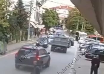 Pamjet e përplasjeve me shkopa bejsbolli në Bilisht, shpërthejnë, ndërsa dyshimet përfshijnë pazaret e kontrabandës.