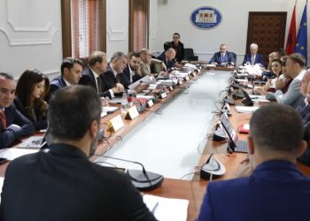 “Paraburgimi është i mbushur,” deklaron ministri i Drejtësisë në lidhje me “Ligjet”: Burgu duhet të kufizohet si mjet i fundit, në përputhje me nivelin e rrezikshmërisë.