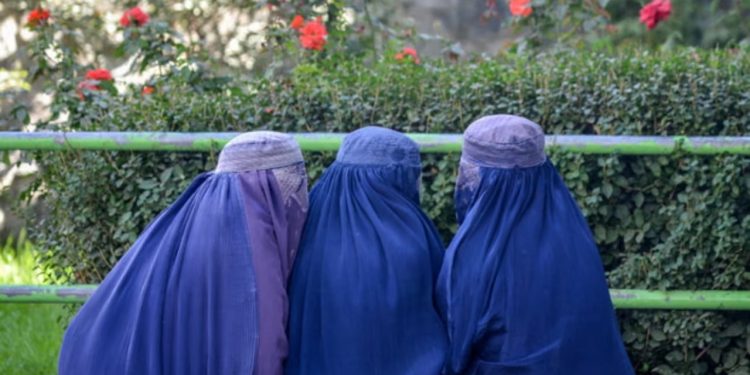 Parlamenti portugez miraton projektligjin e ri që ndalon mbulimin e fytyrës në hapësira publike për arsye fetare.