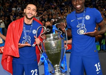 Pas pesë muajsh pa ekip, ish-ylli i Chelseat kthehet në shtëpi, për të nënshkruar me…