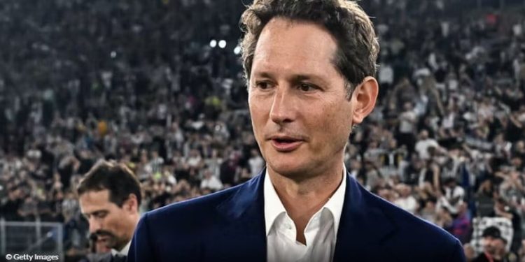 Pas triumfit ndaj Udineses, John Elkann takohet me ekipin për t’i motivuar.