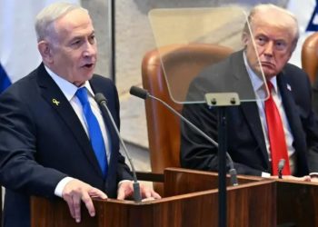 "Për sa kohë e kemi pritur këtë çast" / Netanyahu në parlament përkrah Trump-it: Do të mbetet në histori...