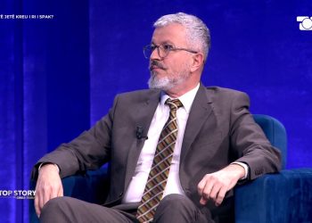“Përplasje mes SPAK dhe BKH, ish-kreu i KLP në Top Story: Ndërhynë ndërkombëtarët, Hajnaj paraqiti pretendime…”