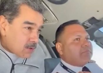 “Përshendet 3 fëmijët, do arrish të pasurohesh” — SHBA përpiqet të joshë pilotin e Nicolás Maduros për të tradhtuar liderin venezuelas. Zbulohet komunikimi.