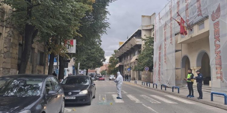 Plagosja e zyrtarit të BDI në Kumanovë: Detaje nga Ministria e Brendshme dhe Prokuroria, autori përdori armë kallashnikov.
