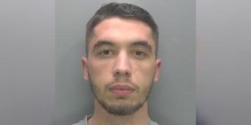 Policët në Cambridge befasohen, shqiptari fshihet me kokainë në rroba intime