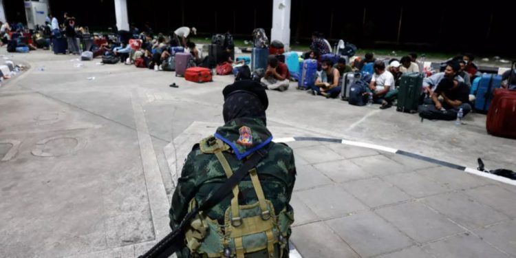 Policia bastis qendrën e mashtrimeve online në Mianmar, ku mbi 1,000 individë ishin të përfshirë në vjedhjen e miliarda dollarëve në nivel global.
