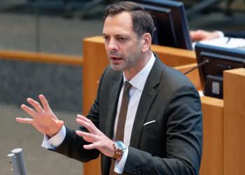 Politika gjermane në zi: vdes pas një lutte me kancer anëtari i Parlamentit të Shtetit North Rhine-Westfalian.