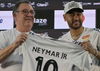 Presidenti Santos i bën thirrje Ancelottit: Roli i Neymarit është kyç për Brazilin