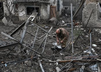 "Presioni nuk është zgjidhja e duhur" / BE-ja organizon një takim për Ukrainën: Duhet të theksojmë se Rusia është agresori.