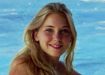 “Princi Andrew mendonte se kishte të drejtë të kryente marrëdhënie seksuale me mua”, thotë Virginia Giuffre në librin e saj.