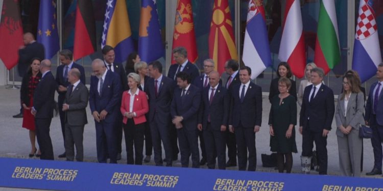 Procesi i Berlinit zgjerohet në Londër: Intensifikimi i bashkëpunimit me Ballkanin Perëndimor