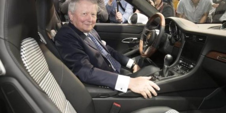 Protesta e qytetarëve të Salzburgut kundër tunelit privat të pronarit miliarder të Porsche: "Nuk duam shfrytëzim të tokës publike, shumat janë të papranueshme"