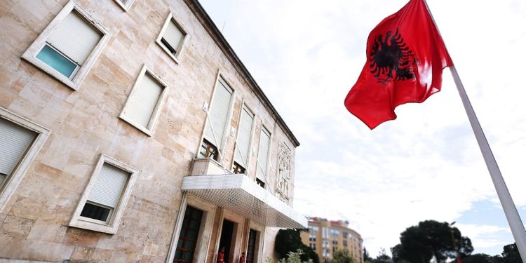 Qeveria amendon ligjin për mbrojtjen e drejtuesve të SPAK, GJKKO dhe BKH