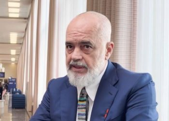 Rama: Mirëkuptim me Albin Kurtin, por dallime të qarta në qasje; Kosovës i lë Serbisë topin